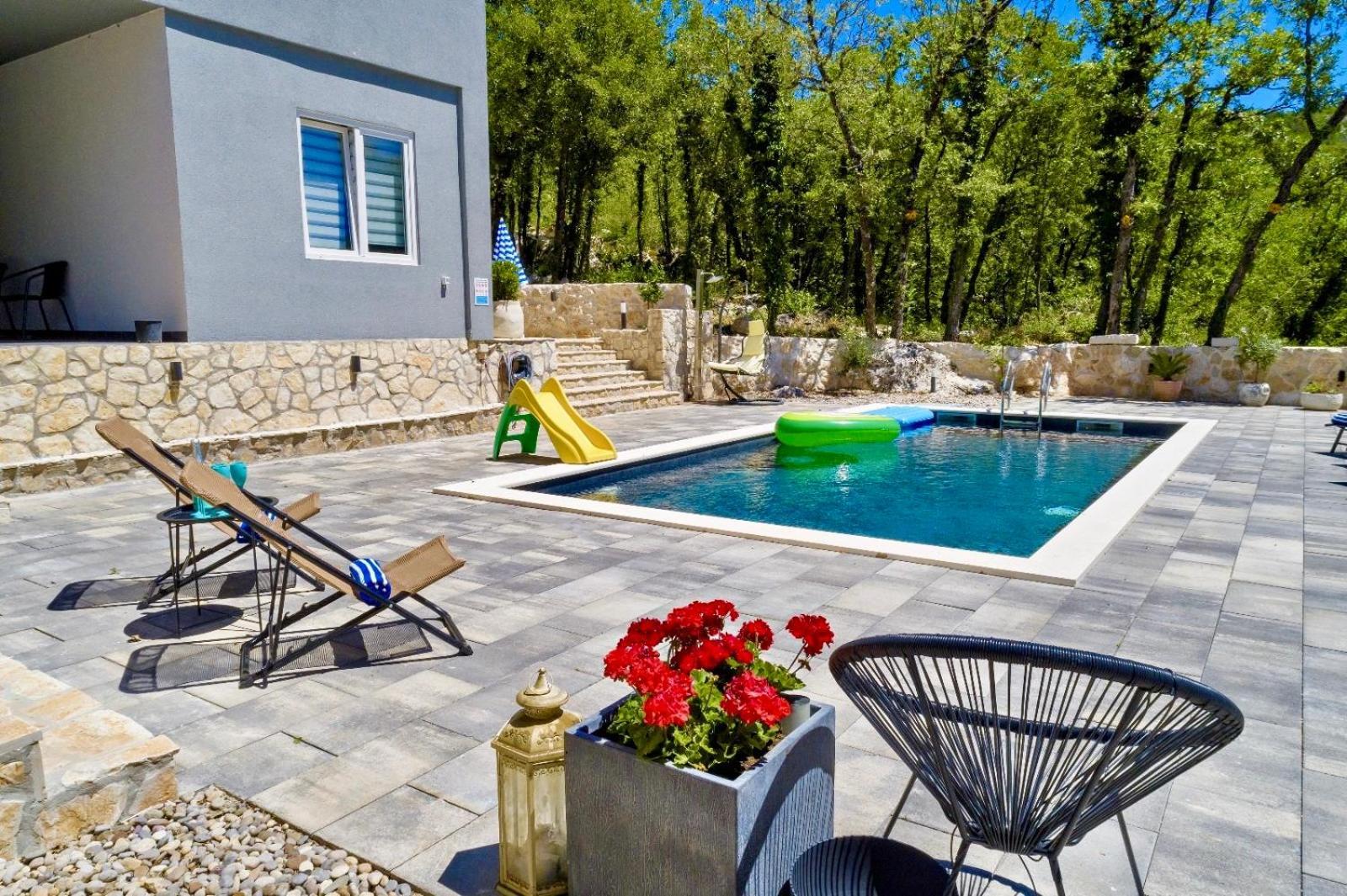 Luxury Villa Andrea Vrzika In Forest Near The Sea Zagvozd Εξωτερικό φωτογραφία